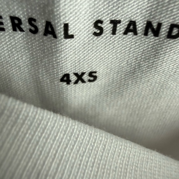 Universal Standard Red - Picture 14 of 15